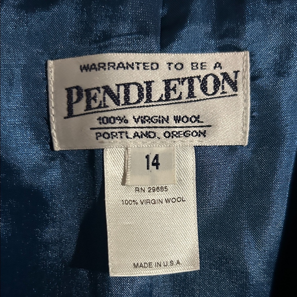 Pendleton Women's Blue Checkered Blazer - Picture 2 of 7